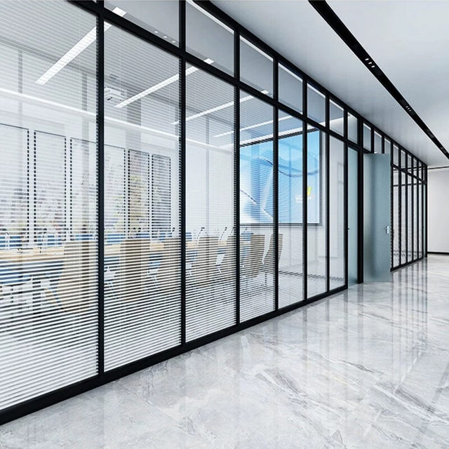 Shanghai ອາລູມິນຽມໂລຫະປະສົມສໍານັກງານແກ້ວ partition ກໍາແພງ frosted ສູງ partition louver ແກ້ວ double atomized ultra-white glass sound insulation wall