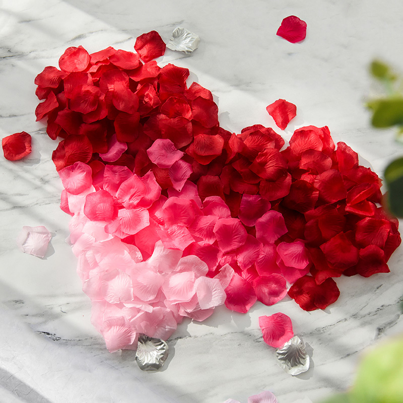 Imitation rose petals romantic proposal confession sprinkle bed hand sprinkle flower throwing flower wedding room wedding bed decoration supplies