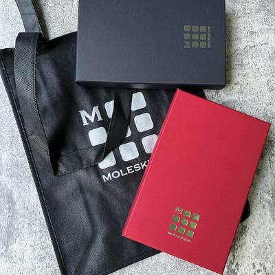 Official in-stock moleskine original genuine gift box, hand-held bag, high-end gift packaging box for giving to others
