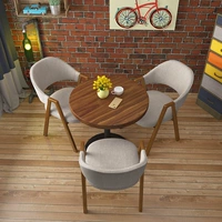 1 Круглый стол грецкого ореха + 3 бежевые тканевые стулья [№ 11]