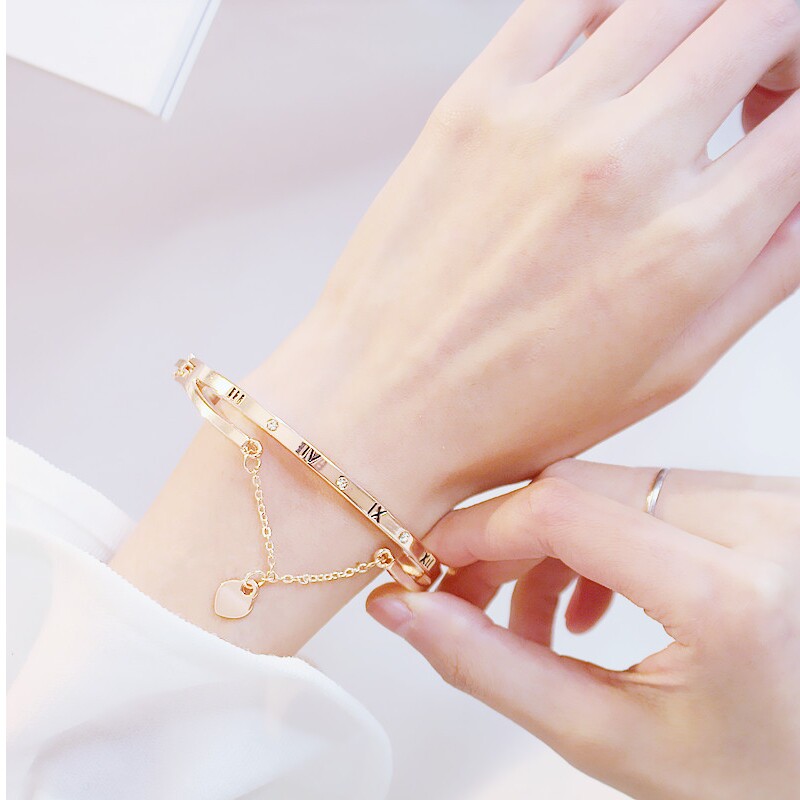 ins net red titanium steel trend female Han version new hand alchemy about student Mori 100 hitchhiking girl's hand ring