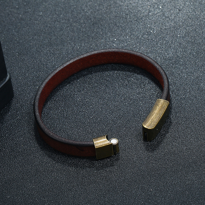 European and American Fashion Trendy Accessories, Simple and Versatile Men's Leather Bracelet, Smooth Surface, Personalized Qixi Stainless Steel Bracelet for Men