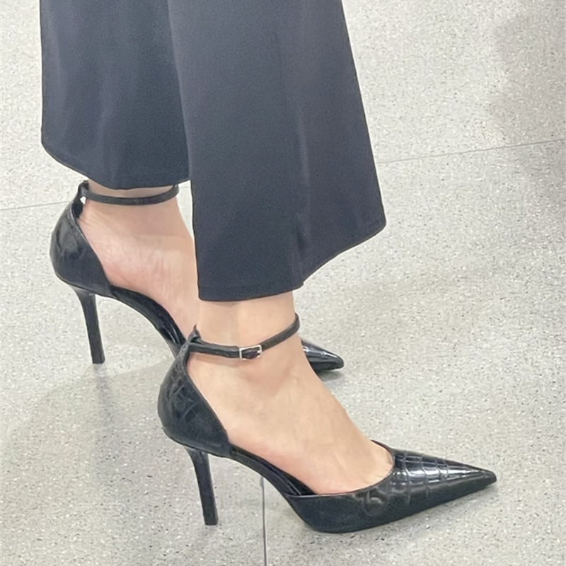 Crocodile Pattern High Heels, Stiletto Heel, Pointed Toe, New Design, One-Strap Closed-Toe Sandals, Sexy and Elegant Shallow Mouth Single Shoes