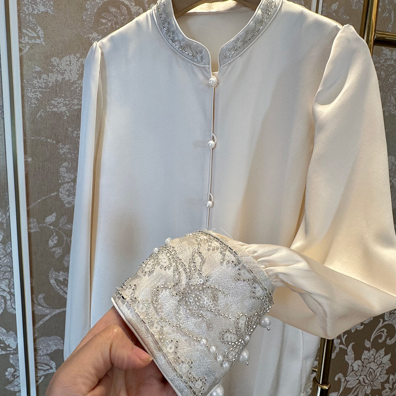 New Chinese-Style Acetate Shirt with Heavy Beading and Pearl Stand Collar, Champagne-Colored Top for Women New Chinese-Style Acetate Shirt with Heavy Beading and Pearl Stand Collar, Champagne-Colored Top for Women