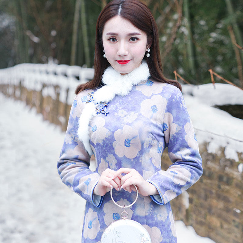 Qipao winter style thickened New Chinese New Year qipao Short cotton clothes clip cotton long version Mao collar method Improved young ethnic wind and women's clothing