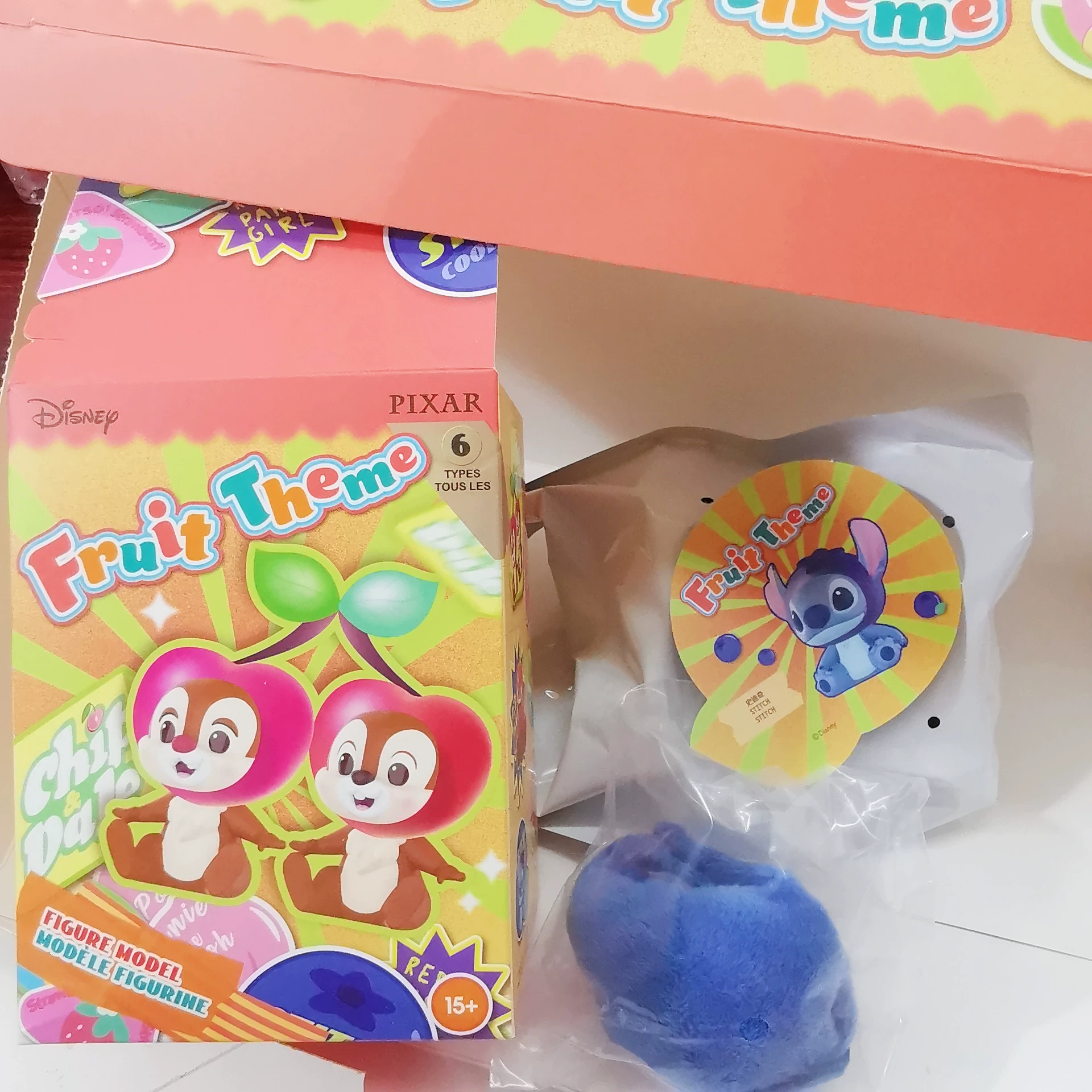 Miniso, Disney, minifigure, strawberry