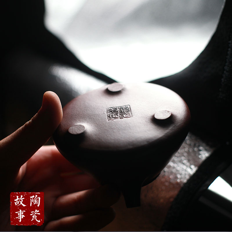 Yixing ceramic story it xi shi pot stone hand by hand for ladle pot pot teapot kung fu tea set