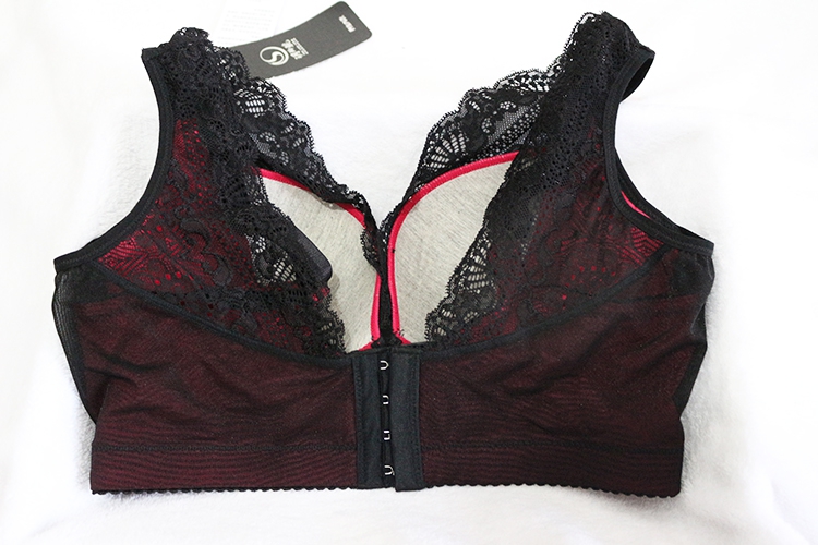Bộ đếm áo ngực xác thực tập hợp bốn khóa không có vòng thép dày mẫu vest có thể điều chỉnh đồ lót Y6532 áo độn ngực