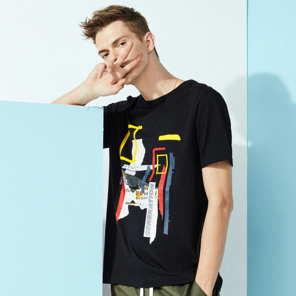 Cabbeen 卡宾 18年夏季新款 纯棉 印花男式短袖T恤 天猫优惠券折后￥105包邮（￥165-60）