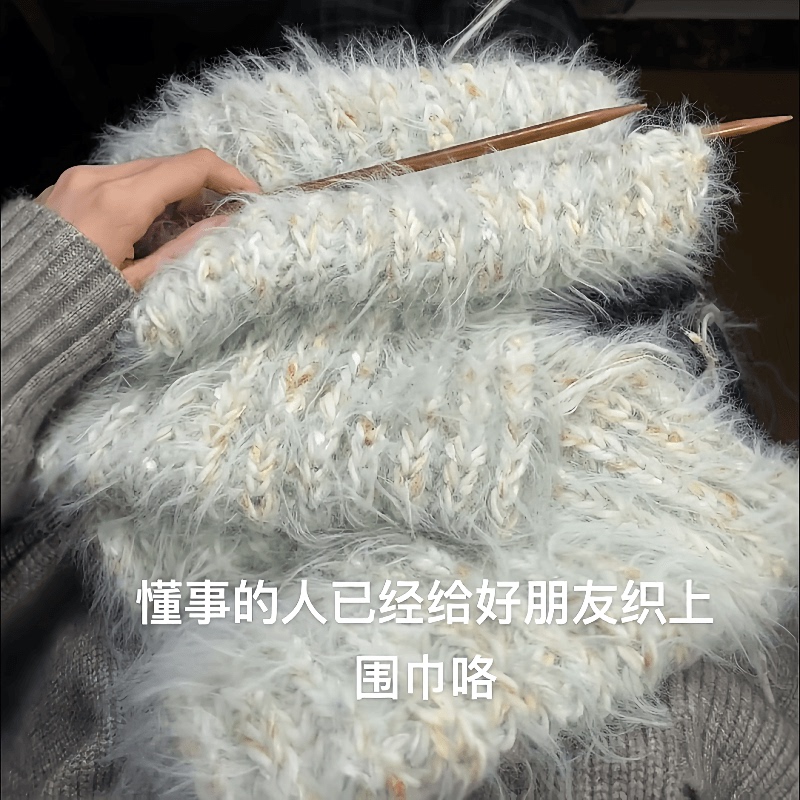 Handmade DIY Warm Long Plush Yarn Scarf Knitting DIY Hand Knitting Tool Gift for Best Friend or Girlfriend