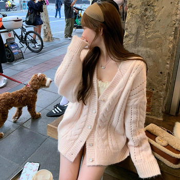 2025 new lady pink v-neck sweater jacket for women spring loose lazy mousse knitted cardigan