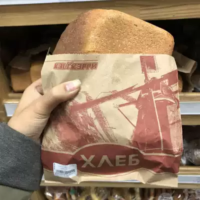 Russian supermarket fresh freshly baked big Leba black Leba bread Leba buckwheat bread Miscellaneous grain bread black bread