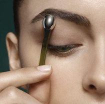 Domestic lm with the same eye cream Eye vibrator promotes absorption lightens dark circles eliminates puffiness