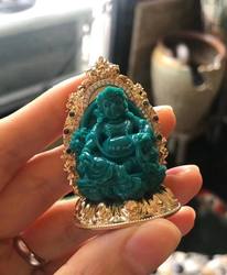 Yijia original turquoise carvings pendant