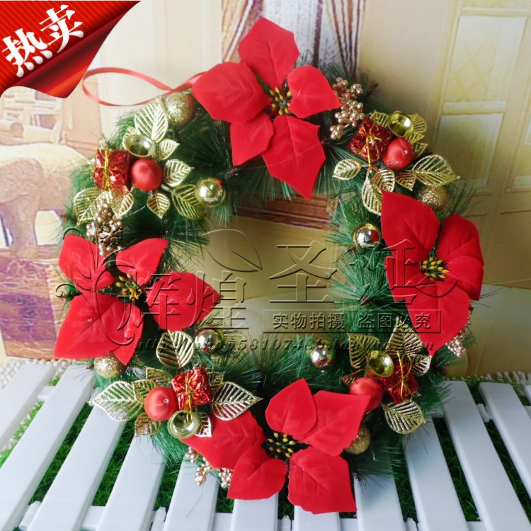 Christmas decorations Christmas wreath pine cone wreath Christmas hotel door and window decoration 30CM Christmas red wreath