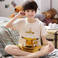 Мальчик с короткими рукавами