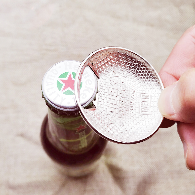 Creative Captain America Shield Bottle Opener Car Keychain Beer Opener Pendant Bottle Opener