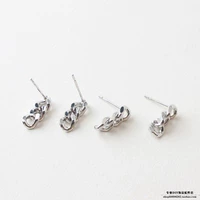 Короткая стальная игла K {1 шт.} белого цвета