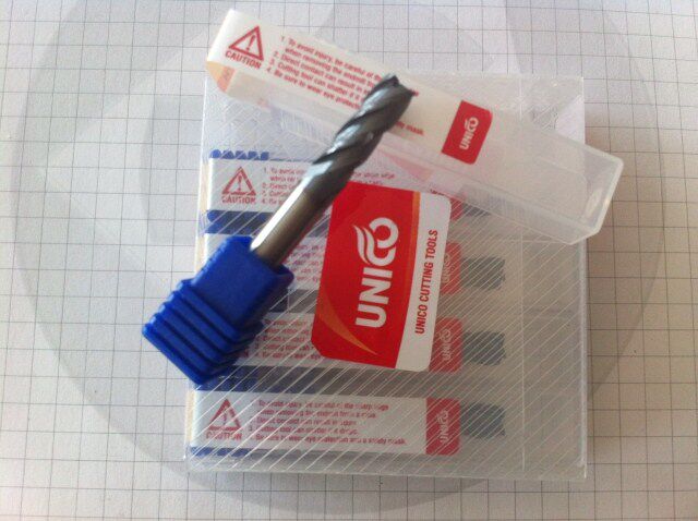 Korea UNICO High hardness Tungsten steel Flat end Mill 4 flutes 20*40*105 Processing HRC62