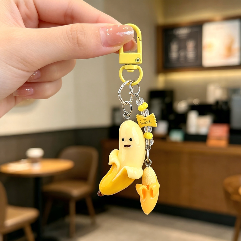 Creative Half-Peeled Banana Keychain, 3D Food Toy Fruit Pendant, Student Bag Decoration, Gift for Best Friends and Couples Creative Half-Peeled Banana Keychain, 3D Food Toy Fruit Pendant, Student Bag Decoration, Gift for Best Friends and Couples
