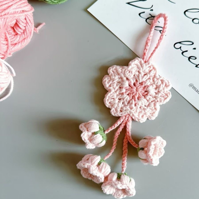 DIY Hand-Knitted Cherry Blossom and Lily of the Valley Yarn Crochet Boredom-Relief Handmade Pendant Material Kit Small Gift
