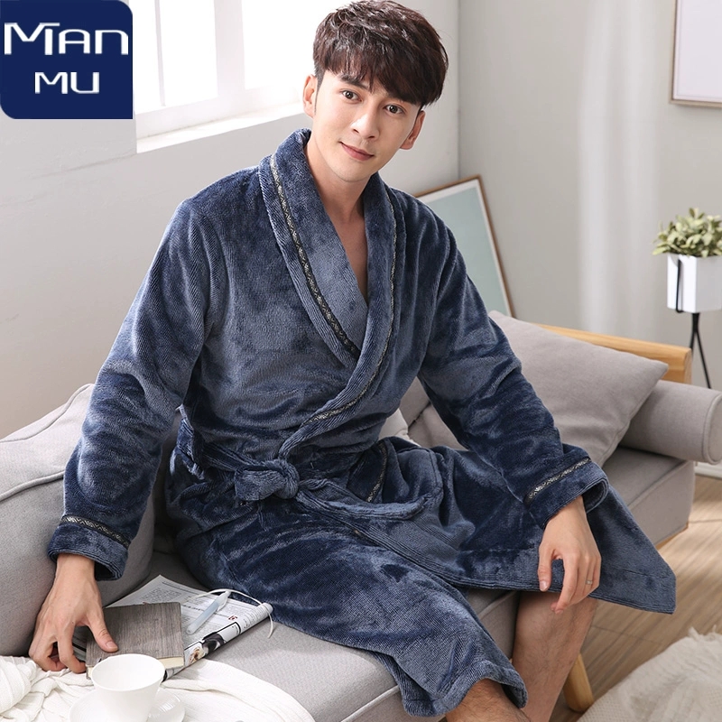 Mùa đông New Flannel Bộ đồ ngủ cotton nam dày Coral Coral Áo choàng tắm dài Chiều dài mặc nhà Bộ đồ ngủ nam - Night Robe