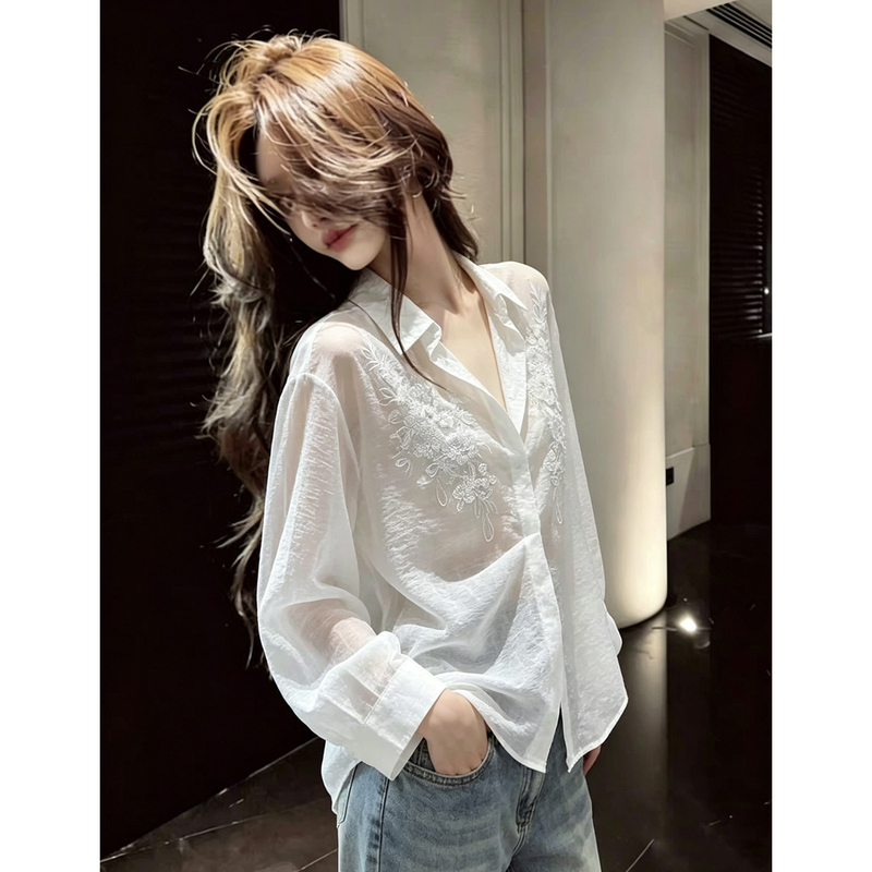 Lym Studio Retro Embroidered Lace Shirt Women's Long-Sleeved White Elegant Work Clothing High-End Top
