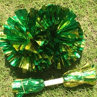 Удерживая двойные в среднем номере (золотисто -зеленый)