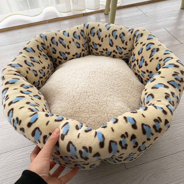 Small Dog Round Cushion Cuppy Milk Dog Teddy Dog Nest Winter Thick Real Warm Cat Nest Small Cat Warmth and Pet Wo