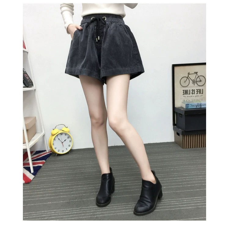 Quần short nhung to size nữ mùa thu đông 200 cân béo chị em rộng chân quần thun lưng nhung nhung mỏng bốt quần short nữ kaki