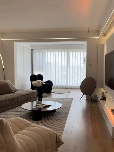 Мама объятия с полосатым отдыхом отдельный дизайнер дисуаров ленивый балкон -химтильный лаундж стулья, тот же диван