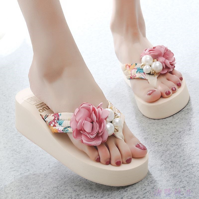 Women's Beach Sandals Suitable for the Water, Summer Outdoor Wear, Can Be Paired with Skirts, Wedge Flip-Flops, Thick-Soled Sandals, Water-Resistant
