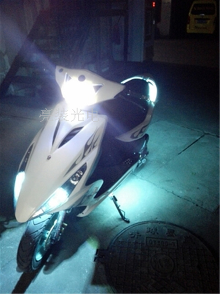 Chiến tranh tốc độ WISP ba thế hệ của đèn pha lắp ráp Xenon ống kính đèn Angel eye sửa đổi xe máy điện đèn pha Xenon đèn đèn pha xe vision