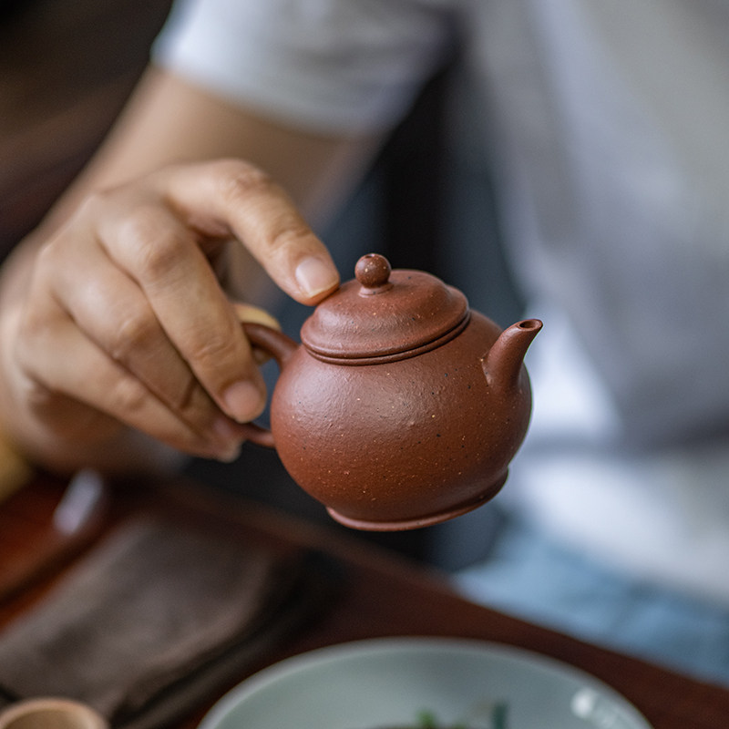 Yixing Purple Sand Pot Kung Fu Tea Tea tea Kettle Single Small Pot Original Mine Yellow Dragon Mountain Iron Star Old Zhu Clay Unique