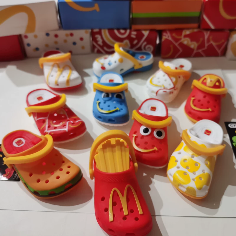 Genuine crocs, slippers, keychain, toy
