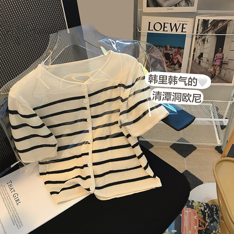 Striped round neck knitted cardigan women's thin section 2022 spring and autumn new simple all-match loose and thin half-sleeved top