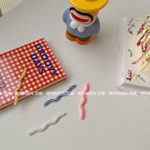 Slow hot Korean style 丨 Colorful crooked button party decoration birthday cake candles brought back from Korea are very special Oh