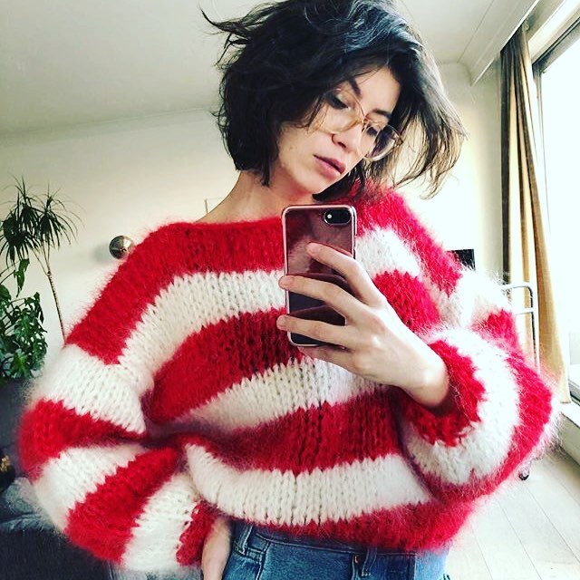 2025 Christmas European and American Loose Pullover Hand-Knitted Maiami Soft Red and White Striped Mohair Lazy Sweater for Women
