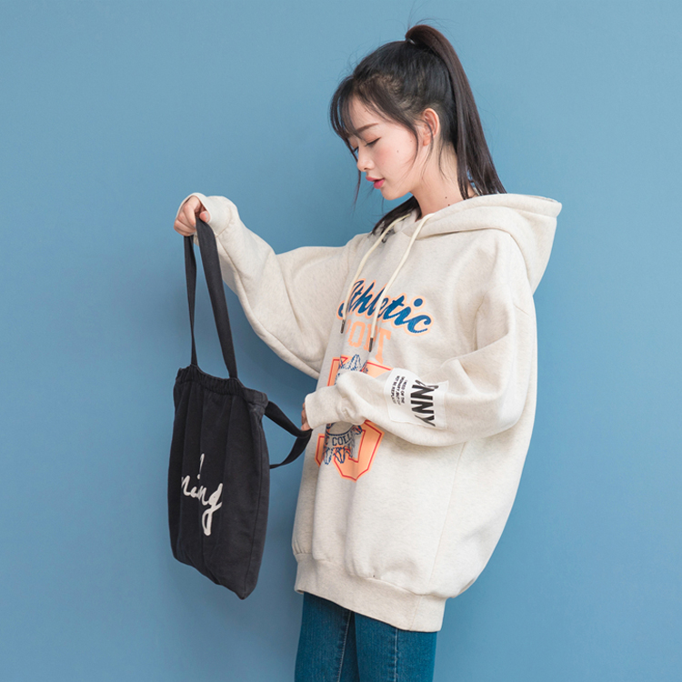 2022 Spring and autumn new Lianhood Little Fresh Lazy Breeze to Smell Less Women's Clothing Students Loose Cec Han Prints