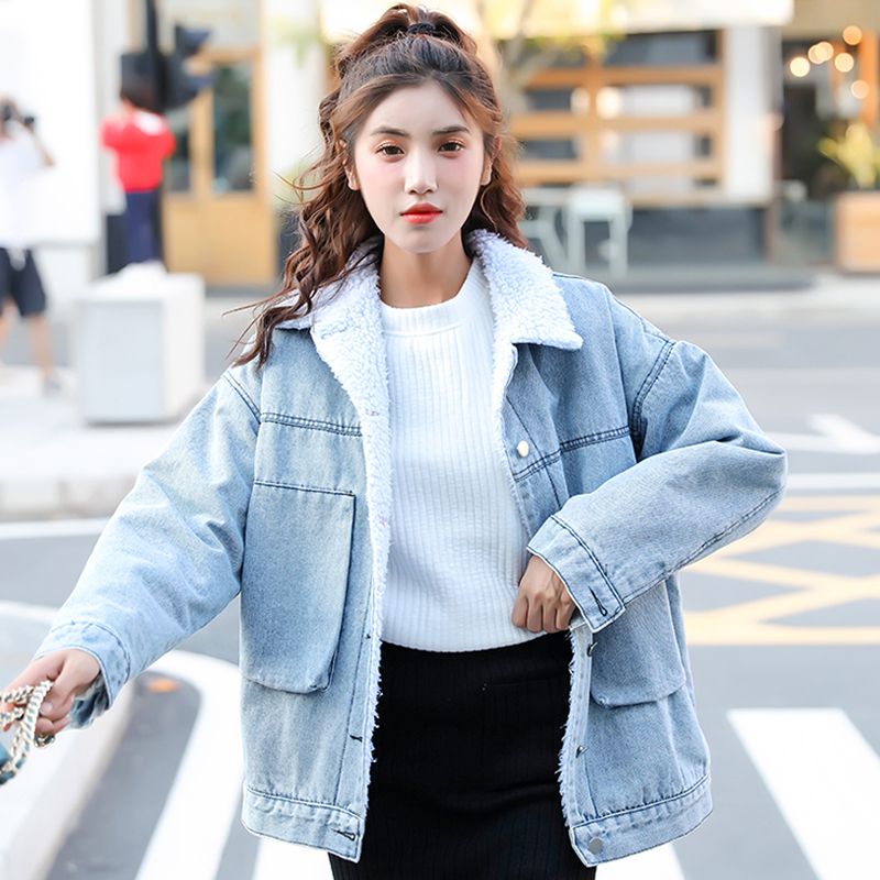 Chic phụ nữ denim bông cộng với nhung dày cừu ngắn áo len 2020 mùa đông mới của Hàn Quốc phiên bản của quần áo bông lỏng lẻo