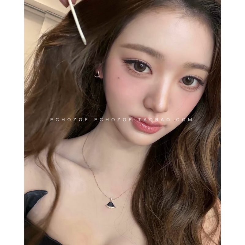 Echozoe "The Goddess of Beauty Descends" Liu Yifei Zhang Yuanying Fan-Shaped Mini Skirt Necklace Light Luxury Design Clavicle Chain