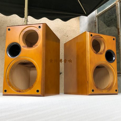 custom bookshelf speakers