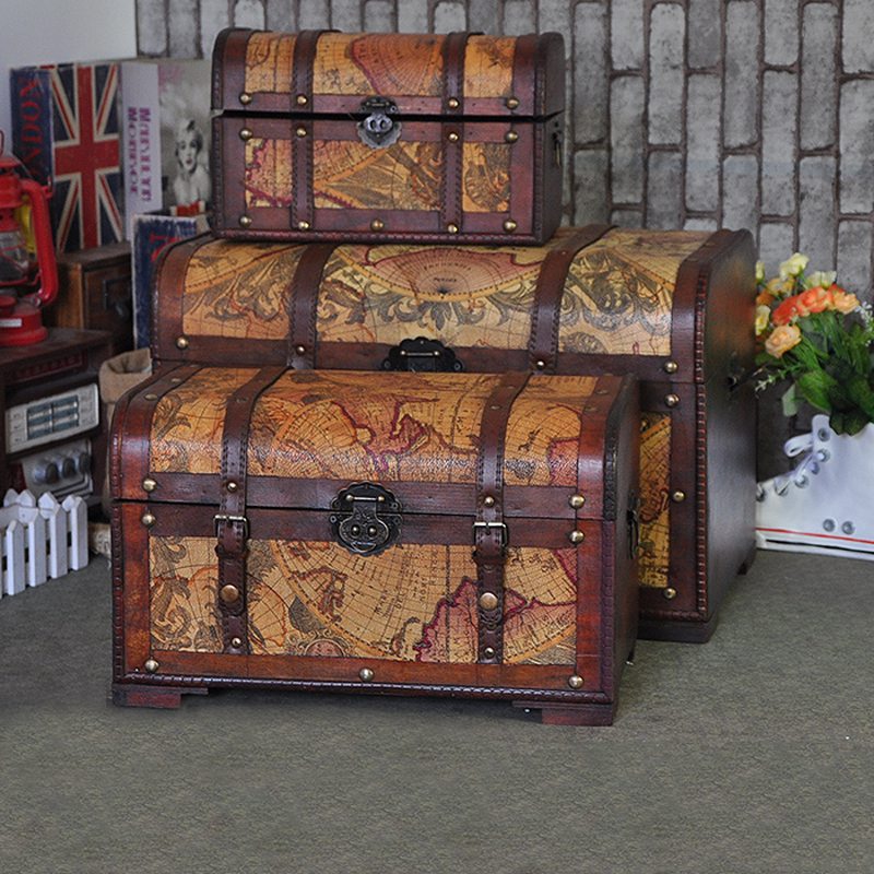 Retro suitcases Showcase Showcase props Case Swaying Pieces Wooden Boxes Suitcases Girl Clothing Shop Furnishing Soft Decorations