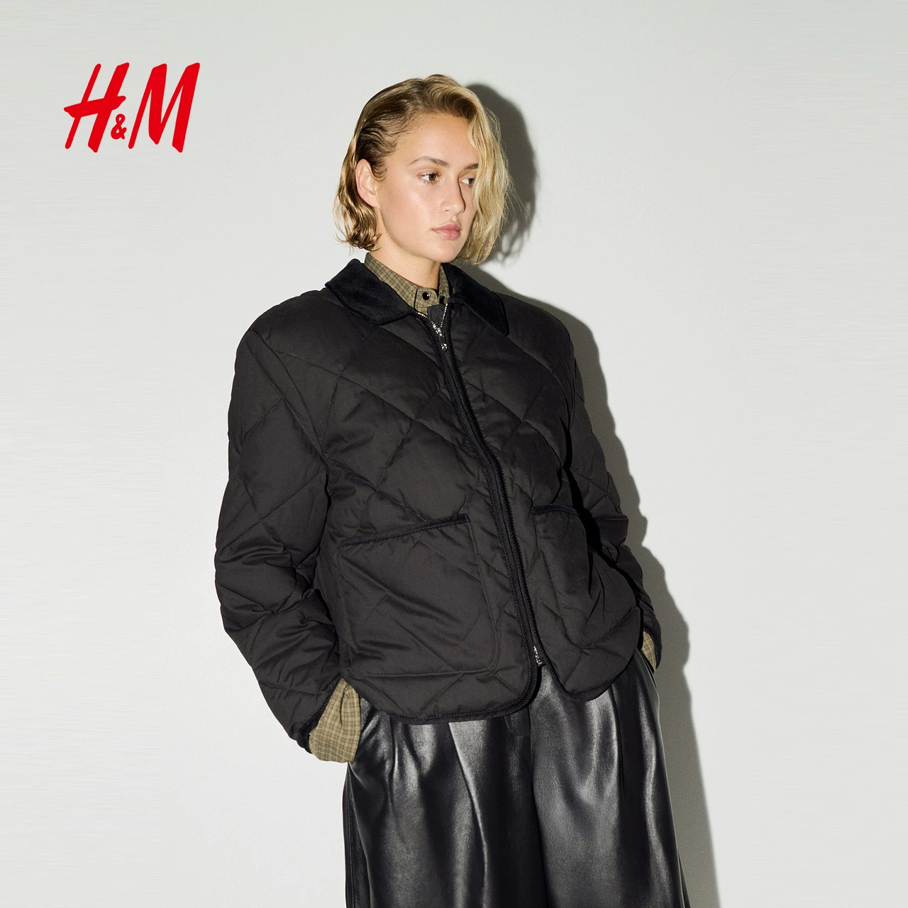 Winter corduroy down jacket with diamond pattern