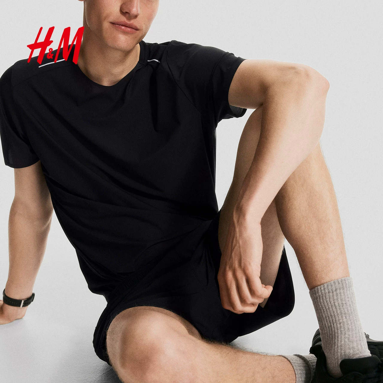 Шорты HM для мужчин Summer DryMove™ тканевые беговые 1292200