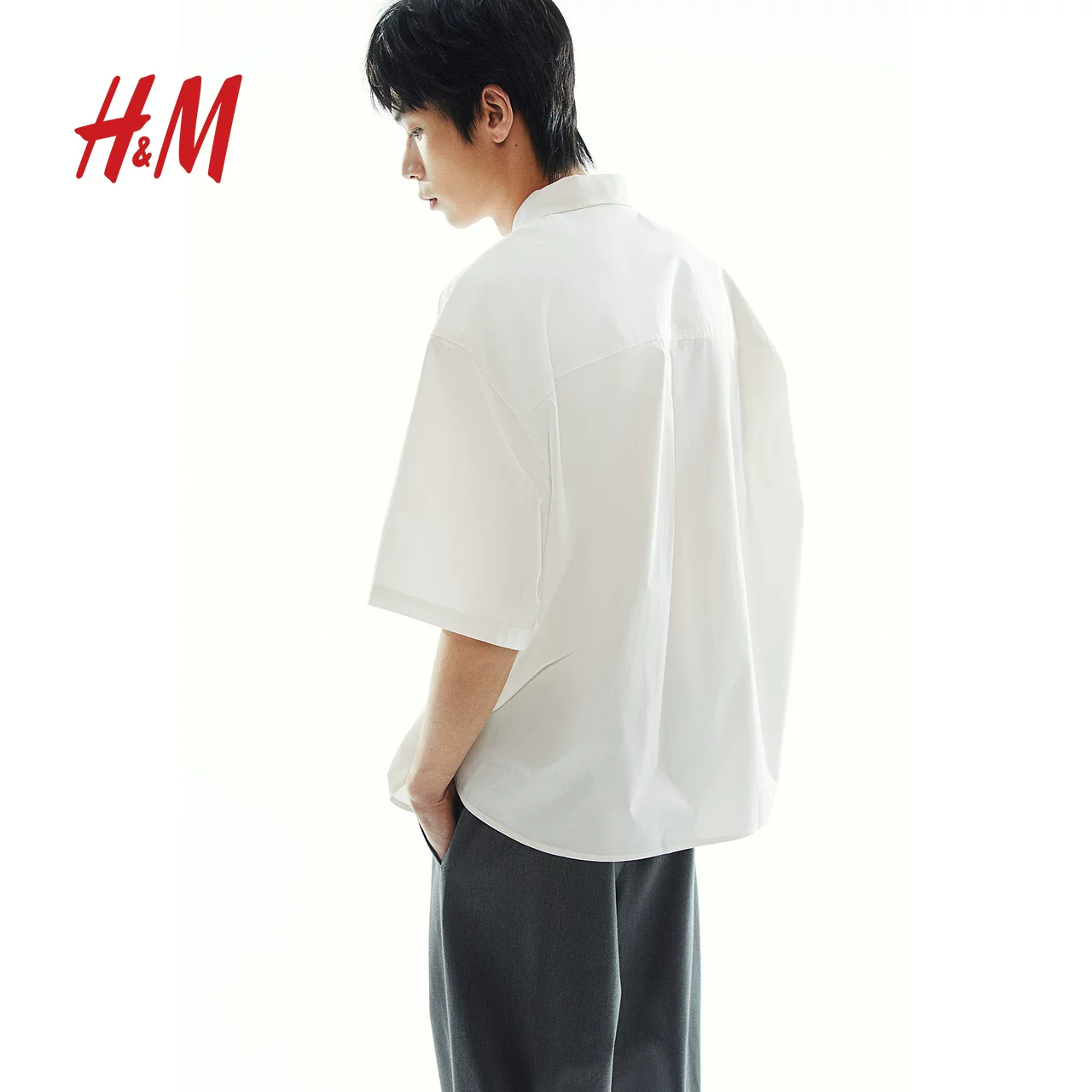 Summer shirt, cut, with short sleeve