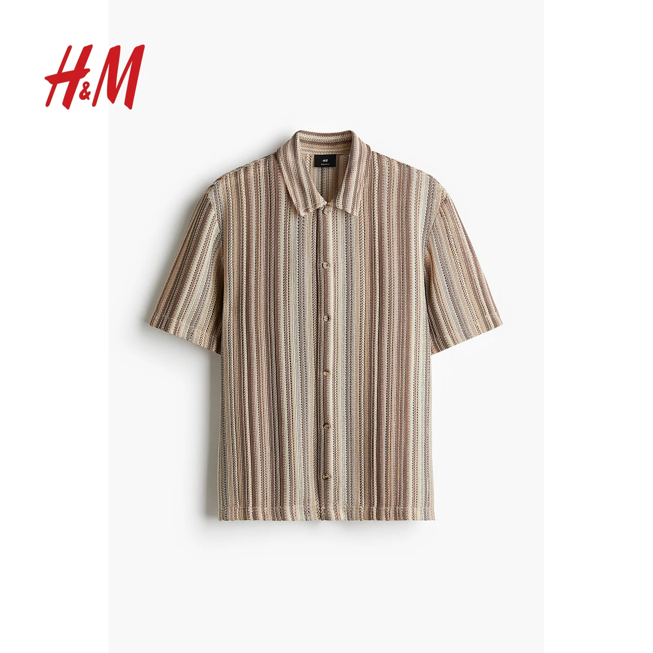 Summer shirt for leisure, cut