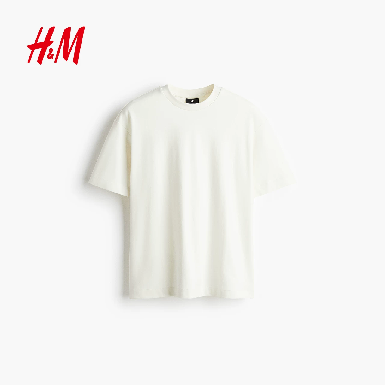 Body-friendly soft comfortable base T-shirt with a round collar, oversize
