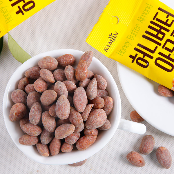 韩国进口 samjin 三进 蜂蜜黄油扁桃仁 35g*8袋 天猫优惠券折后¥29.9包邮(¥49.9-20) 韩国进口 samjin 三进 蜂蜜黄油扁桃仁 35g*8袋 天猫优惠券折后¥29.9包邮(¥49.9-20)