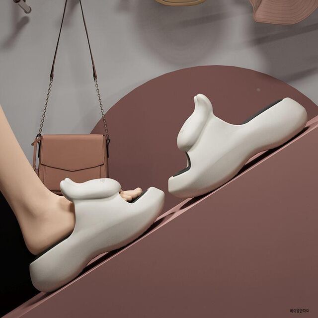 New 7.0cm Heightening Eva soft sole Rabbit Thick-Soled Sandals for Women Summer Home Indoor and Outdoor Wear Popular Beach